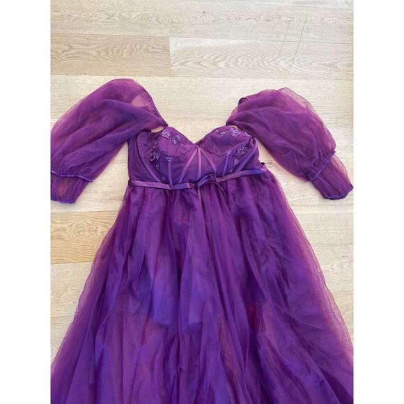 Lavetir A Line Princess Tulle V Neck Prom Dress in Purple - Picture 2 of 5